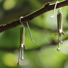 Putiputi (flower) earrings